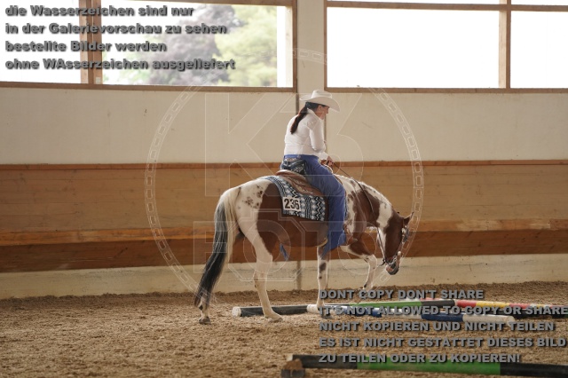 s_A_901914.JPG